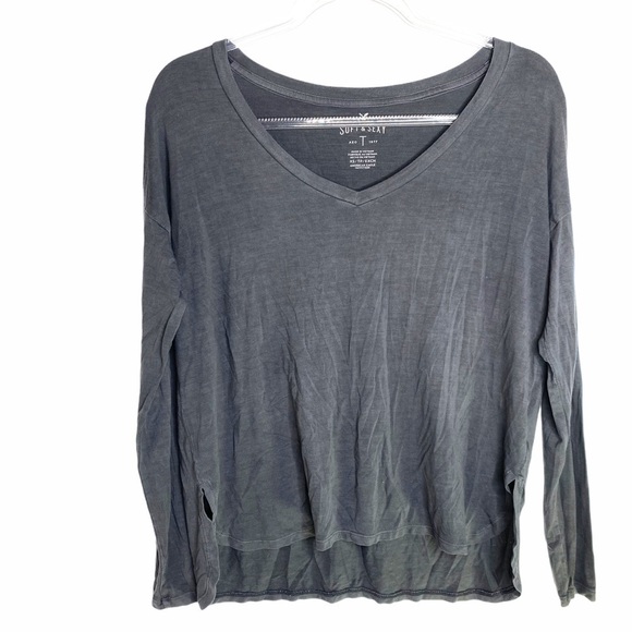 AEO Soft & Sexy V neck long sleeve - Picture 3 of 10